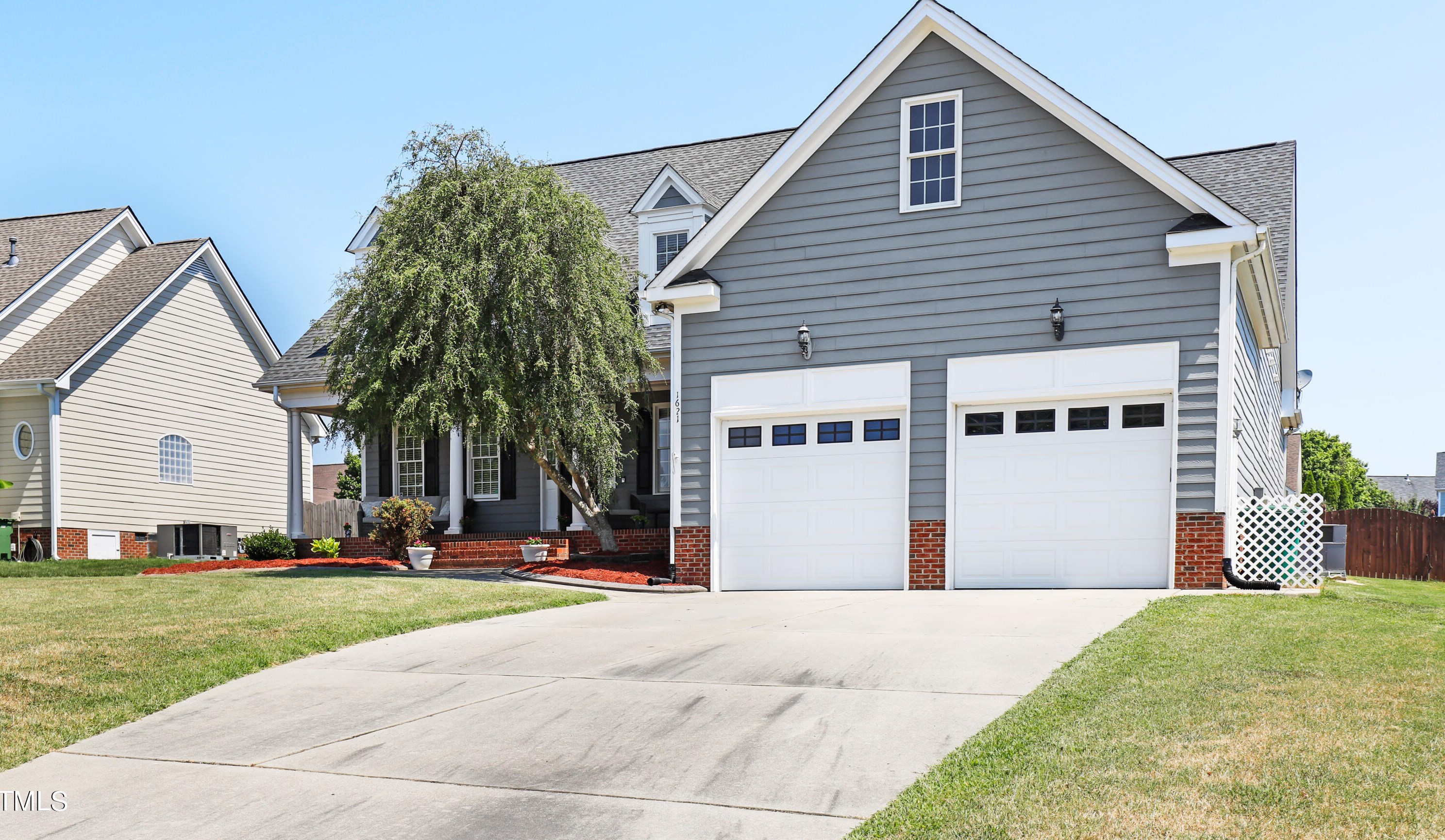 1621 Mclaurin Ln, Fuquay Varina, NC 27526