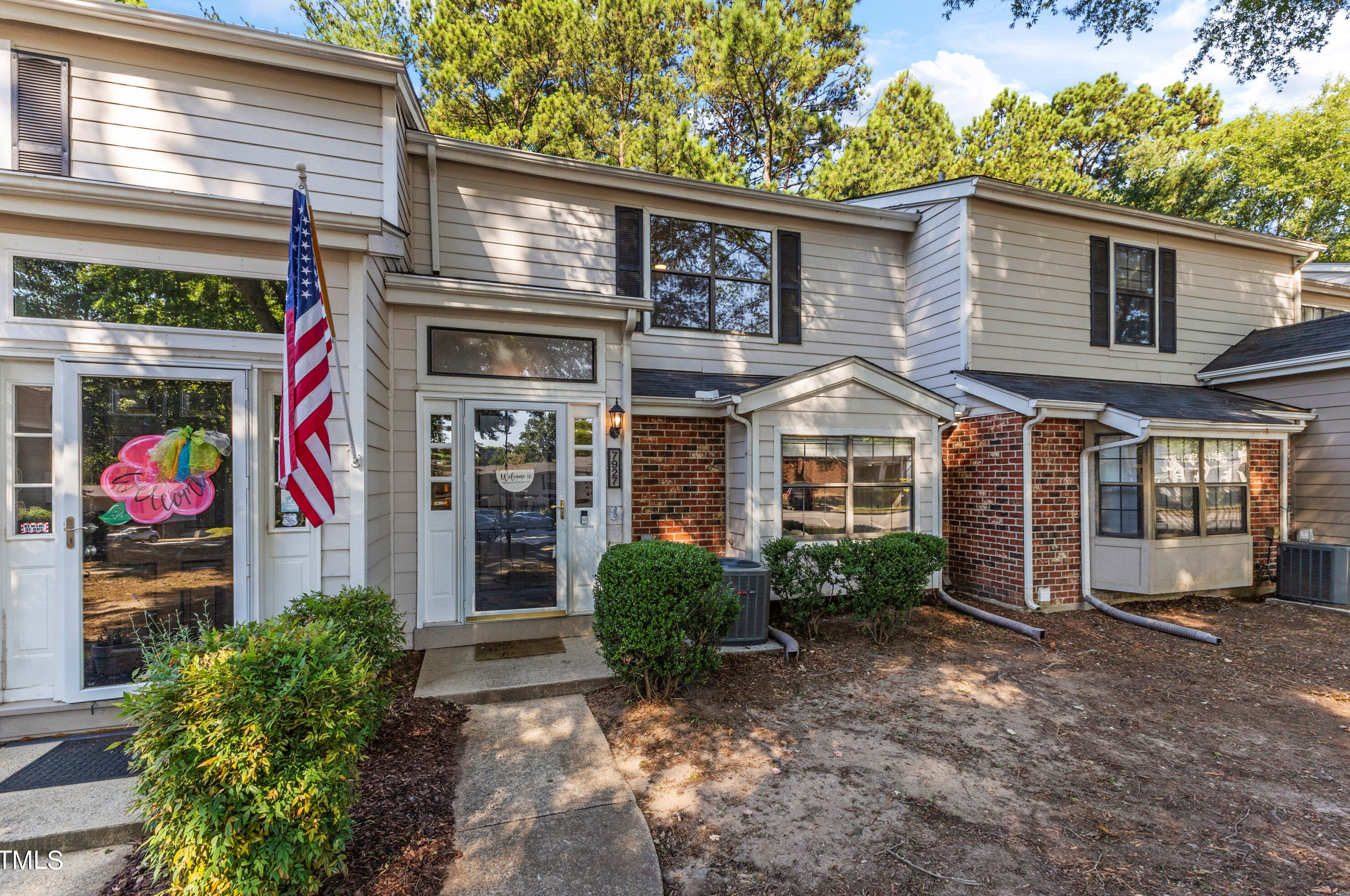 7927 Falcon Rest Cir, Raleigh, NC 27615