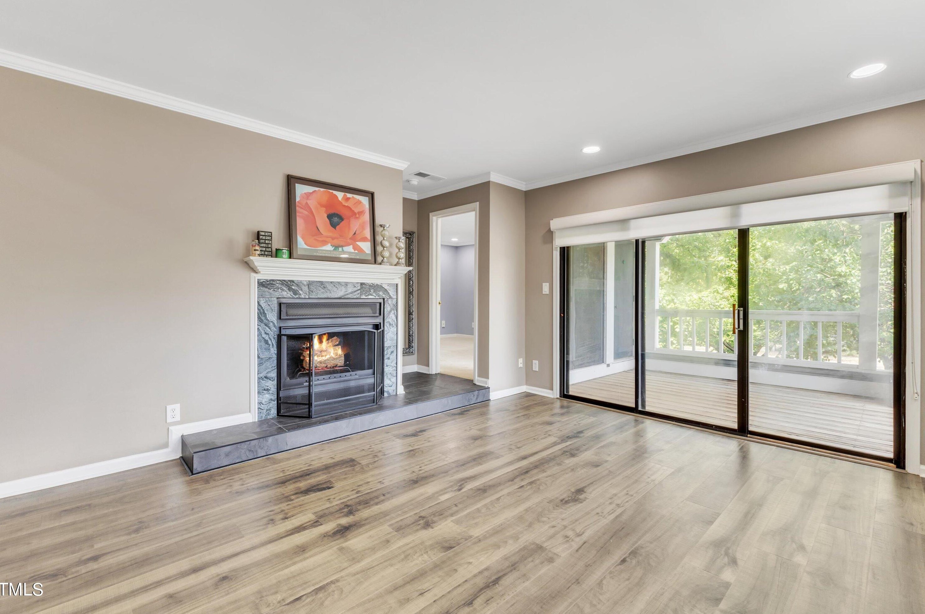 720 Bishops Park Dr #203, Raleigh, NC 27605
