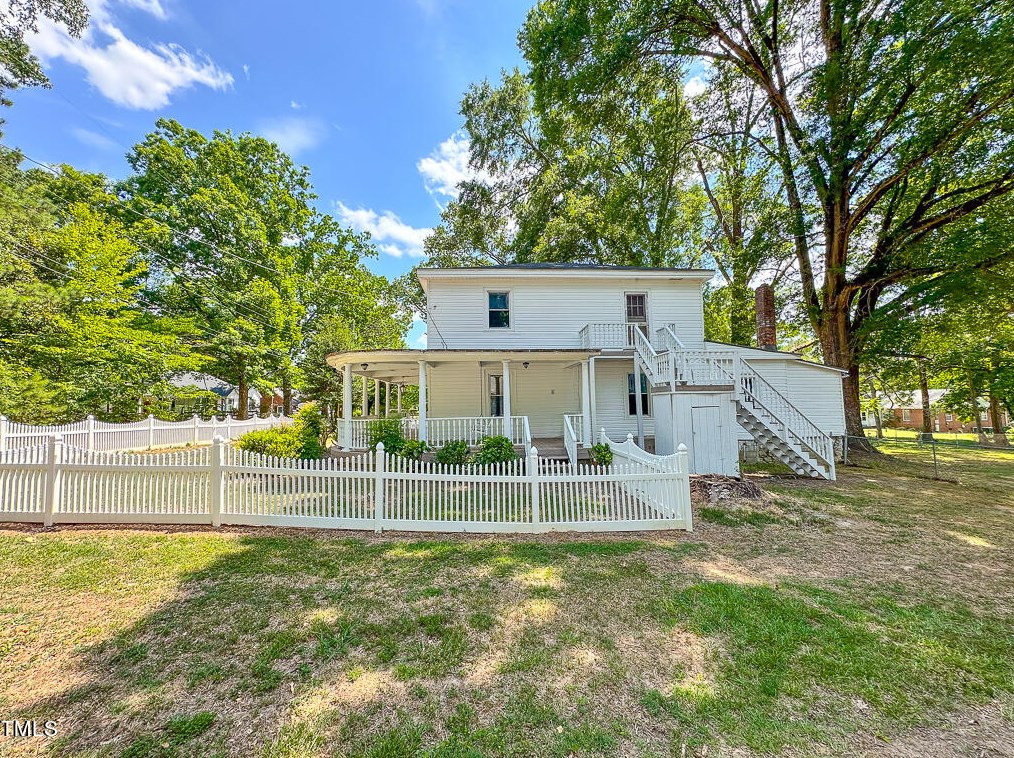 517 Eaton Ave, Warrenton, NC 27589
