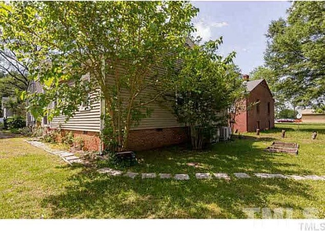 1112 Buchanan Blvd, Durham NC  27701-1142 exterior