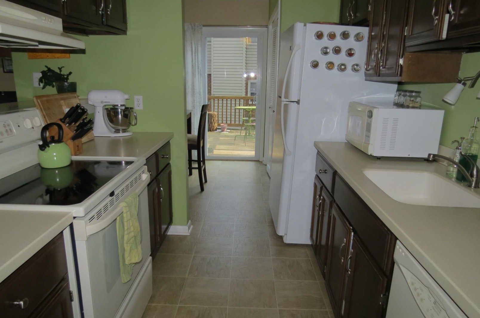 805 Castalia Dr, Cary, NC 27513