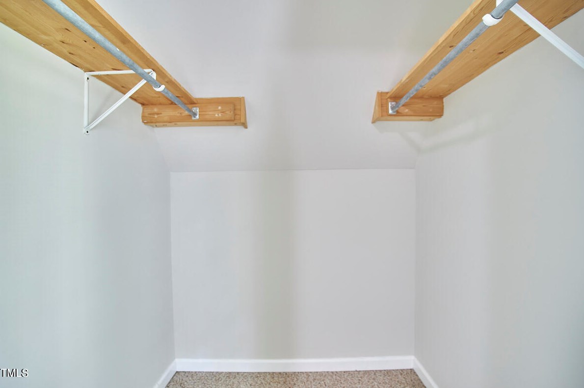 105 Woodridge Dr, Durham NC  27707-2839 exterior