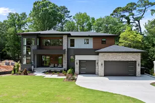 4123 Rockingham Dr, Raleigh, NC 27609 - Photo 2