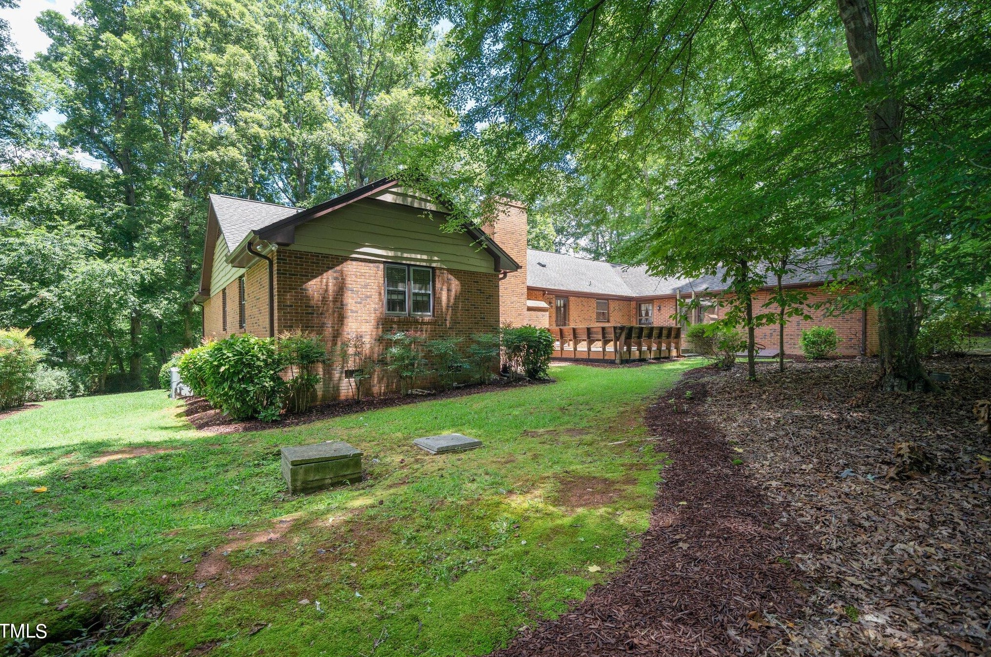 140 Fern Forest Dr, Raleigh, NC 27603