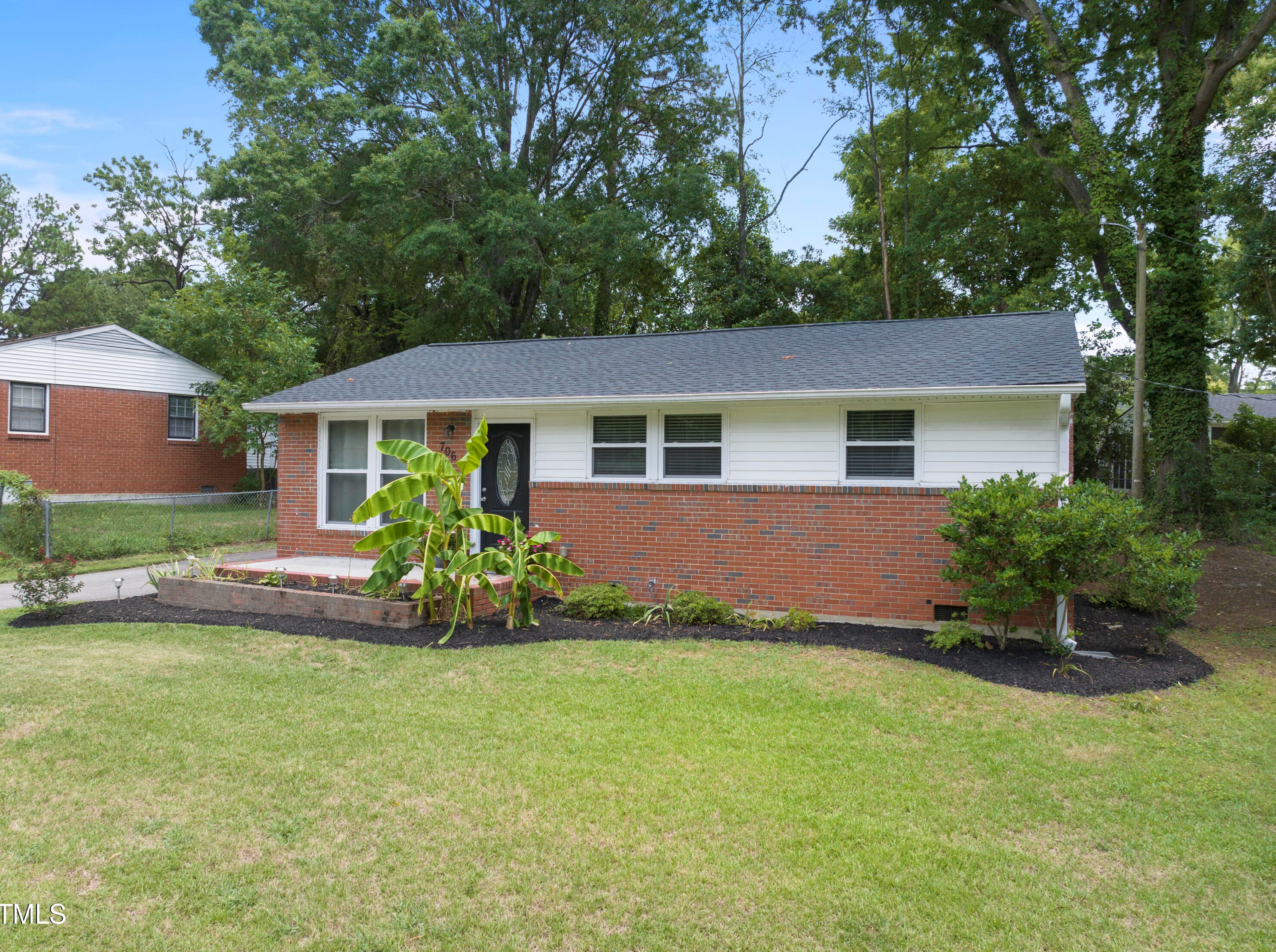 706 Bunche Dr, Raleigh, NC 27610