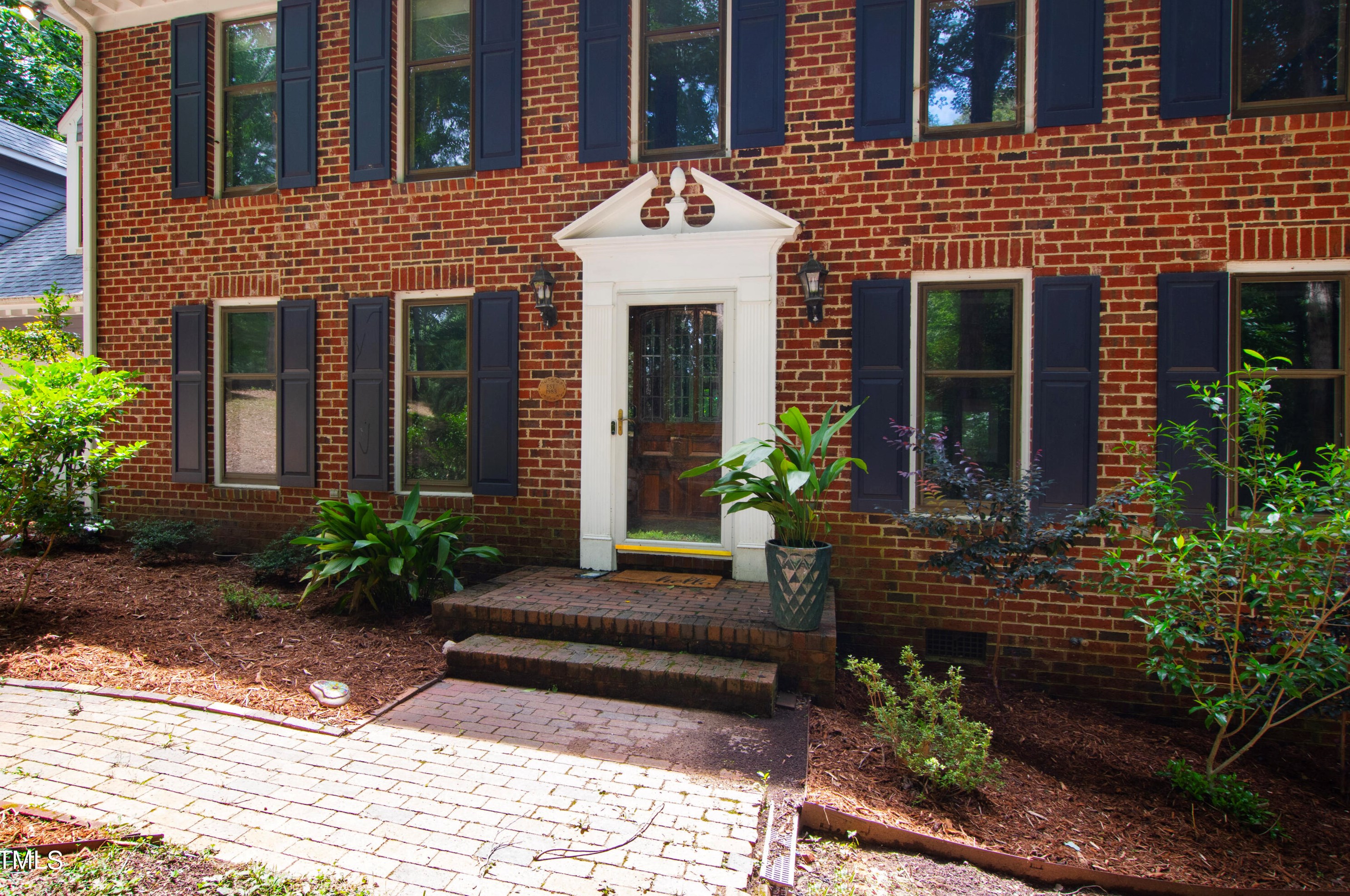 3405 Stallion Ct, Raleigh, NC 27613