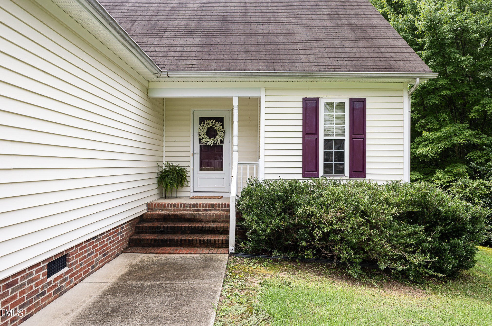 235 Cedarhurst Ln, Franklinton, NC 27525