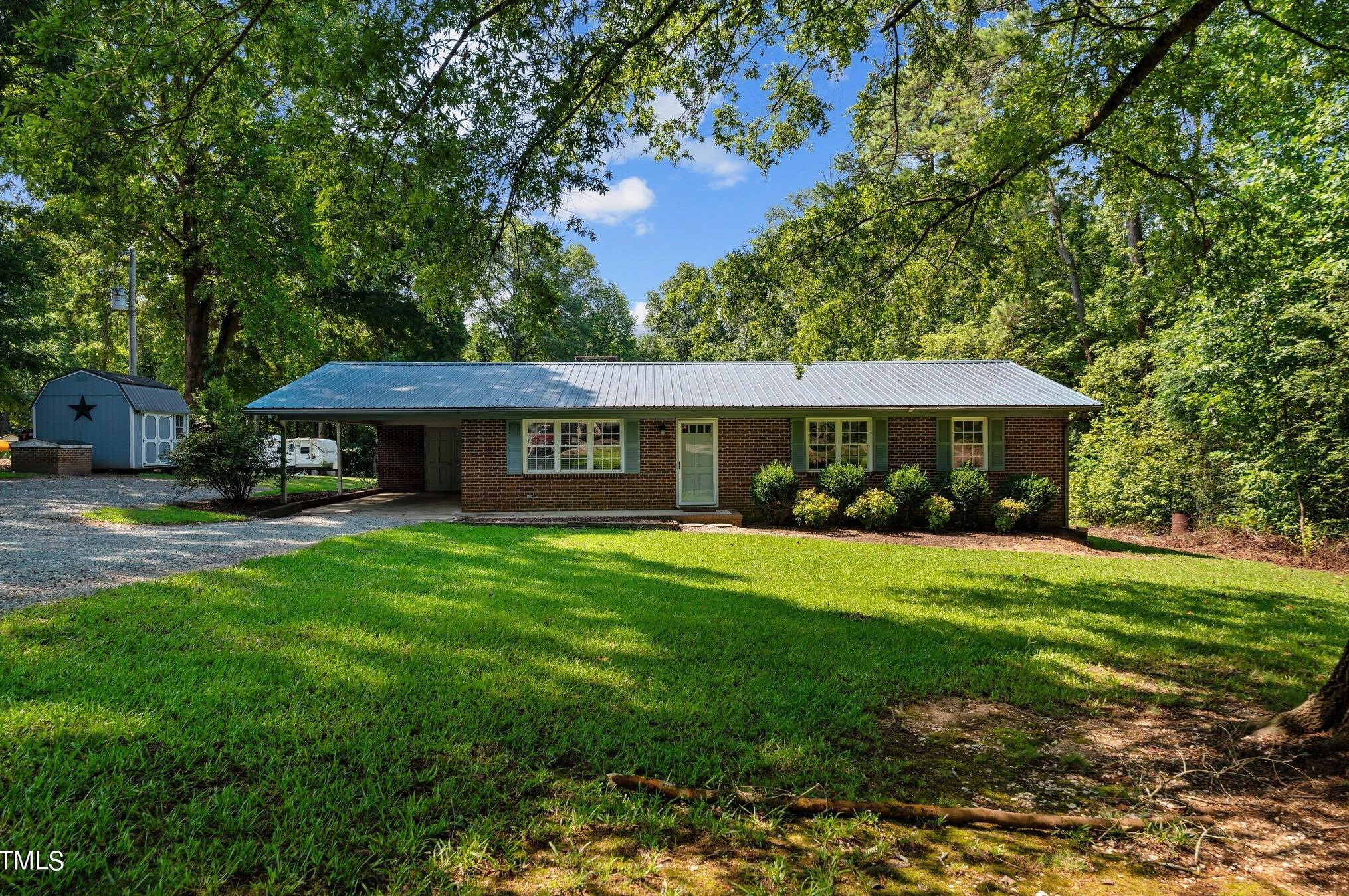 1104 Pumping Station Rd, Sanford, NC 27330