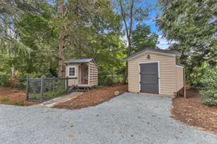 225 E Corbin St, Hillsborough, NC 27278 - Photo 46