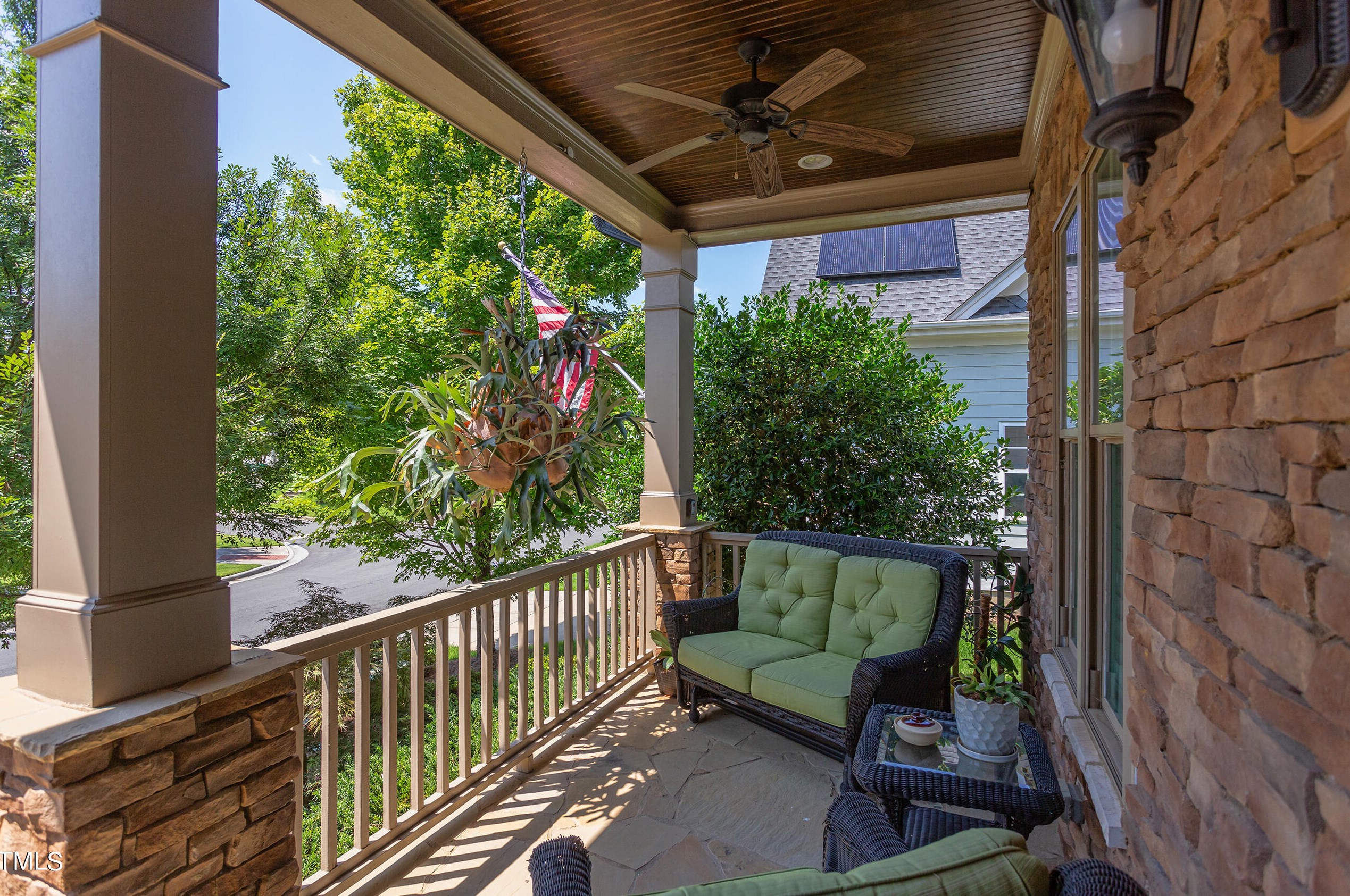 203 Kinsale Dr, Chapel Hill, NC 27517