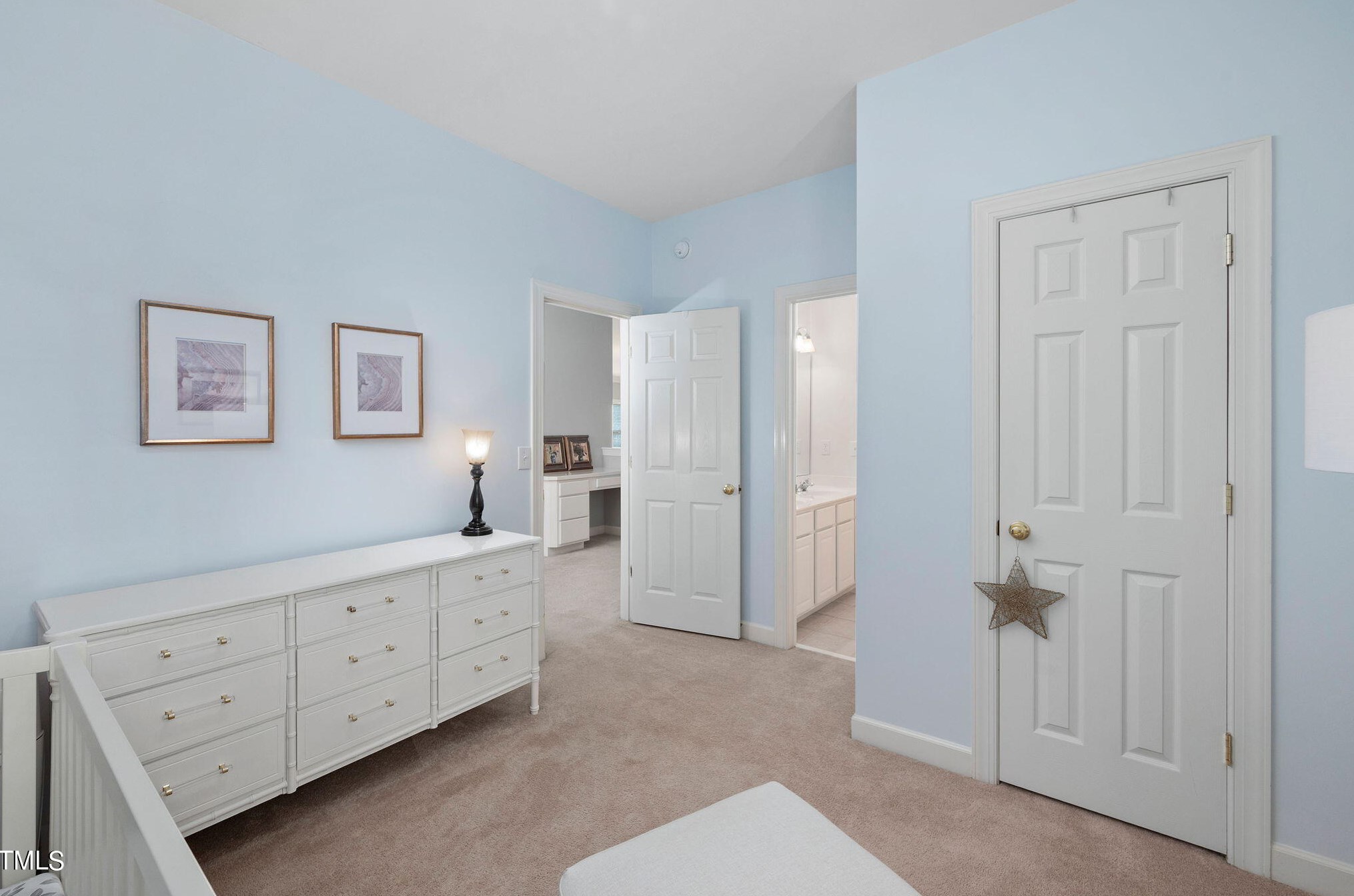 1728 Wysong Ct, Raleigh NC  27612-6443 exterior