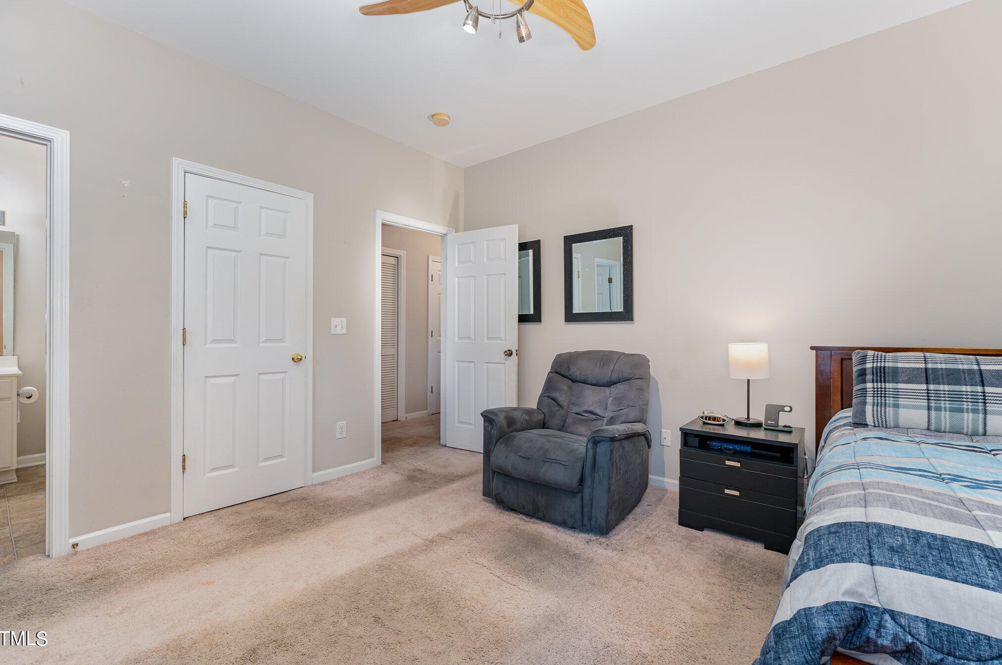 905 Straywhite Ave, Apex NC 27539-9007 exterior