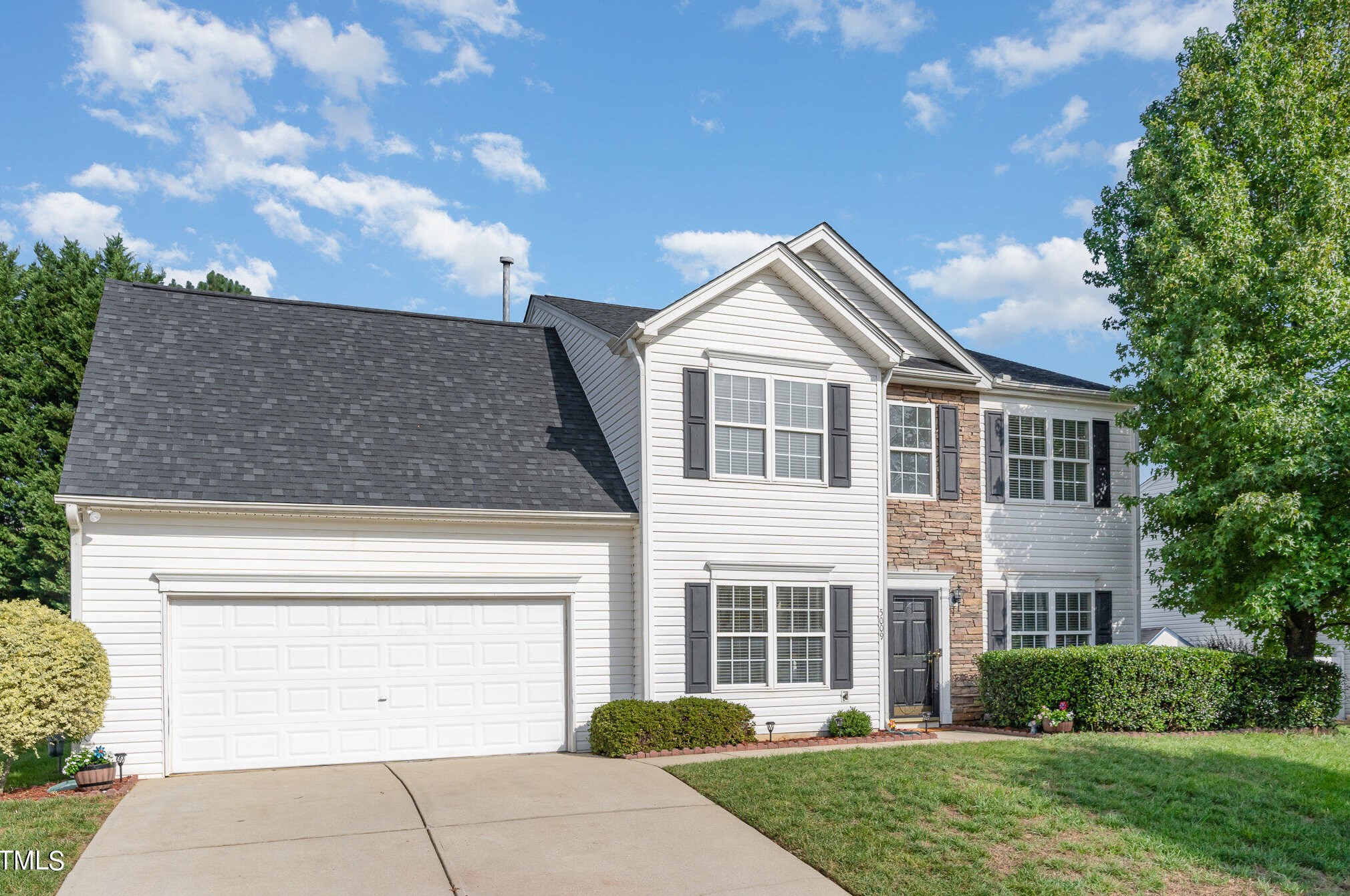 5009 Marathon Ln, Raleigh, NC 27616