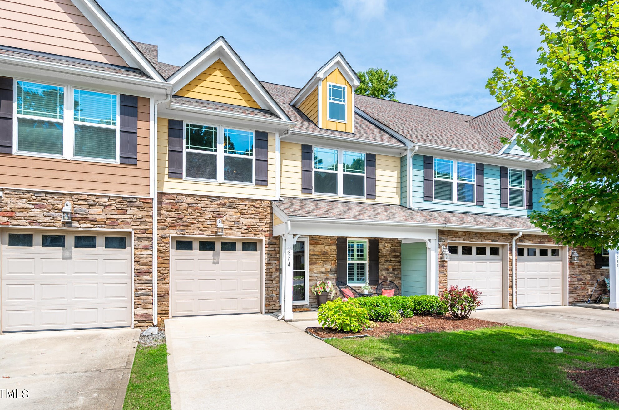2204 Bartlett Circle, Hillsborough, NC 27278