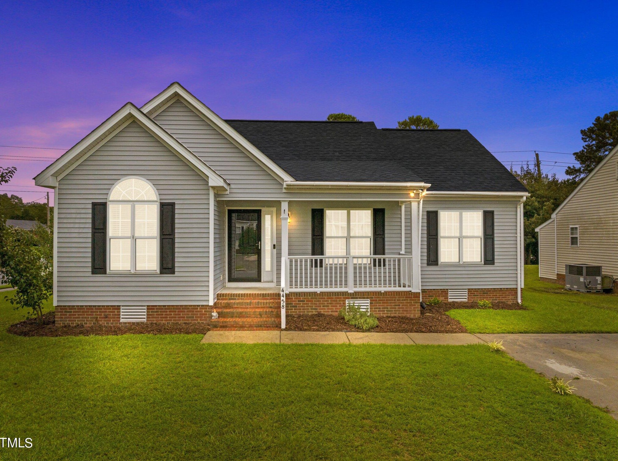 4458 Surrey Meadows Dr, Winterville, NC 28590