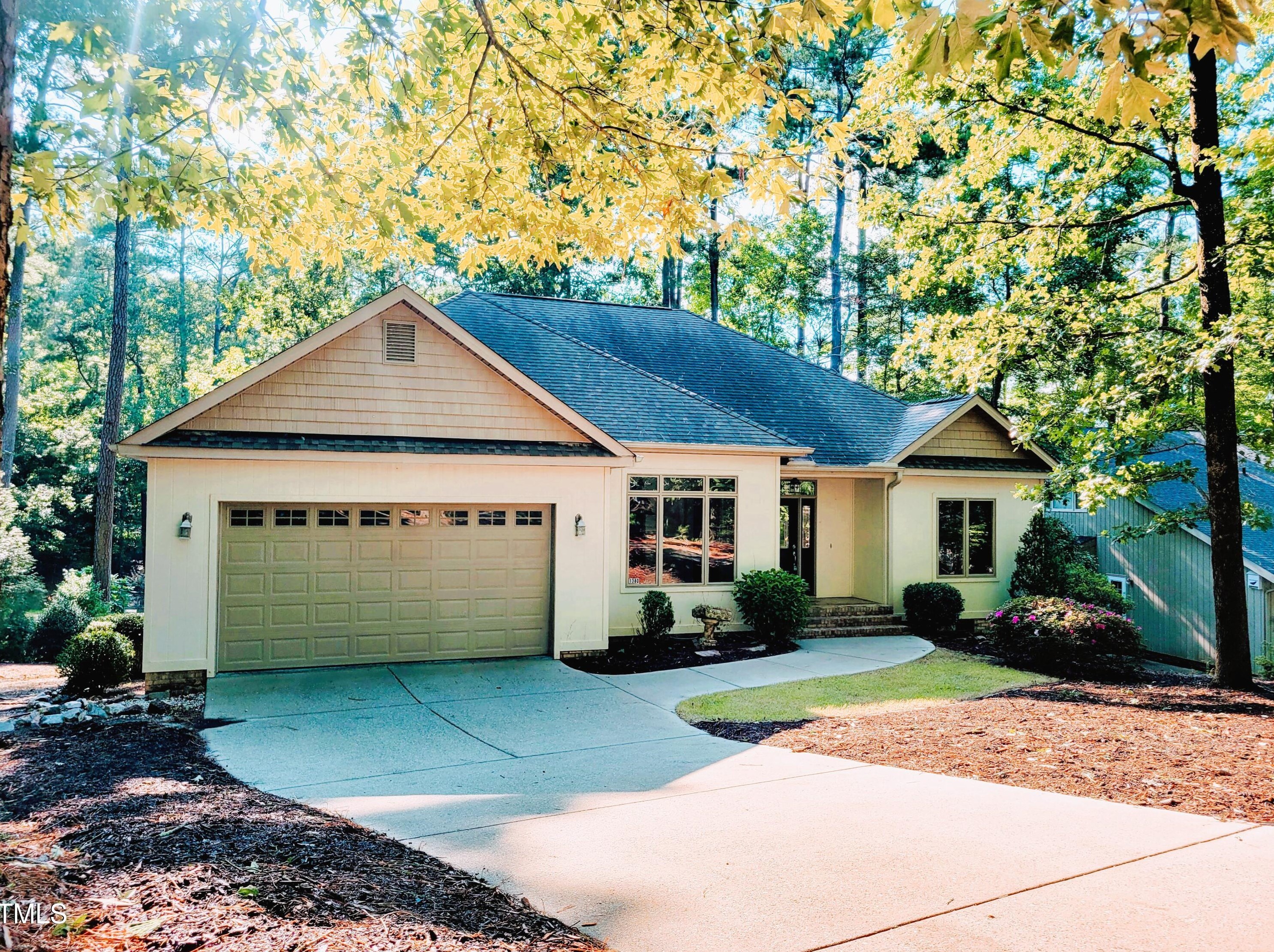 1380 Illinois Ave, Sanford, NC 27332