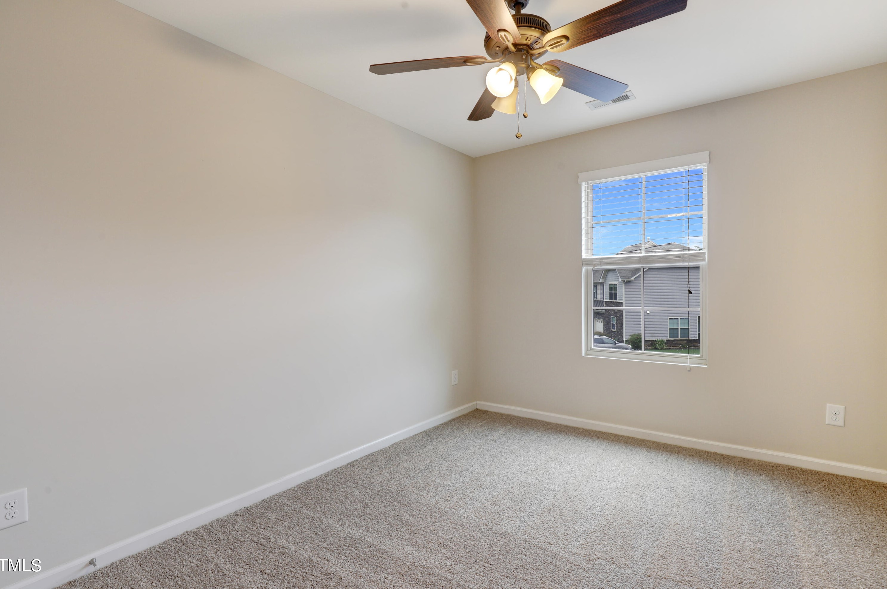 14 Intuition Cir, Durham NC 27705-2881 exterior