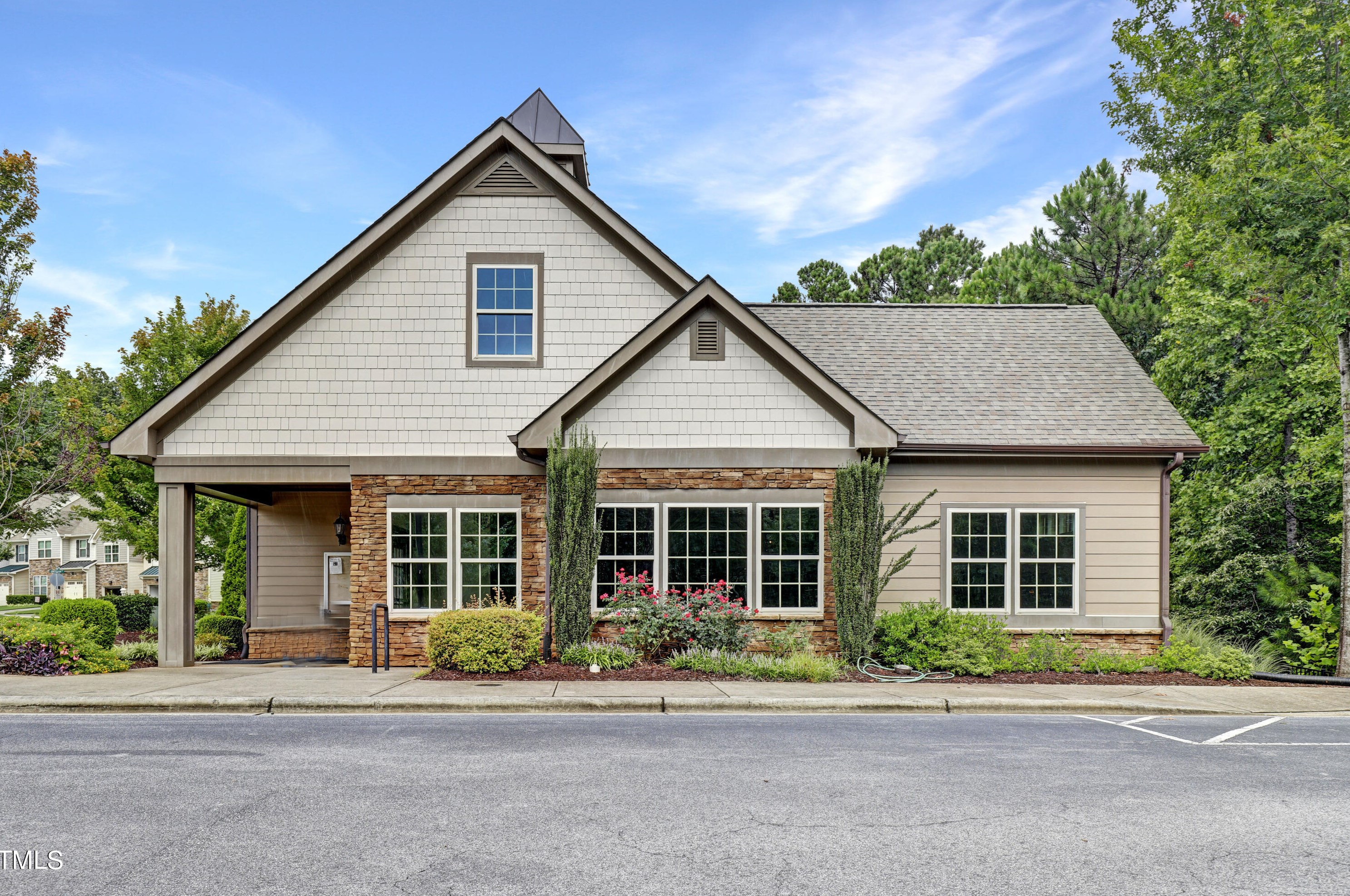 14 Intuition Cir, Durham NC 27705-2881 exterior