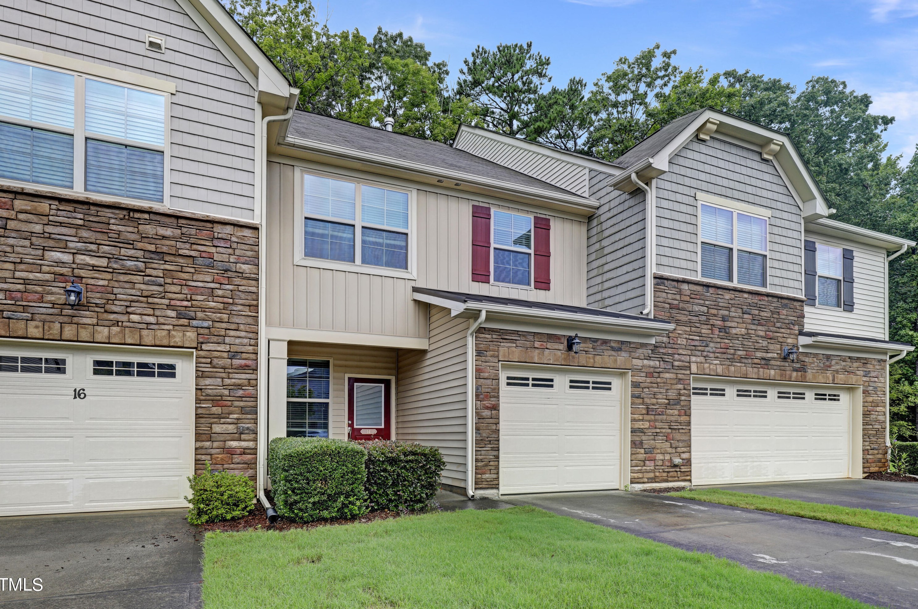 14 Intuition Cir, Durham, NC 27705-2881