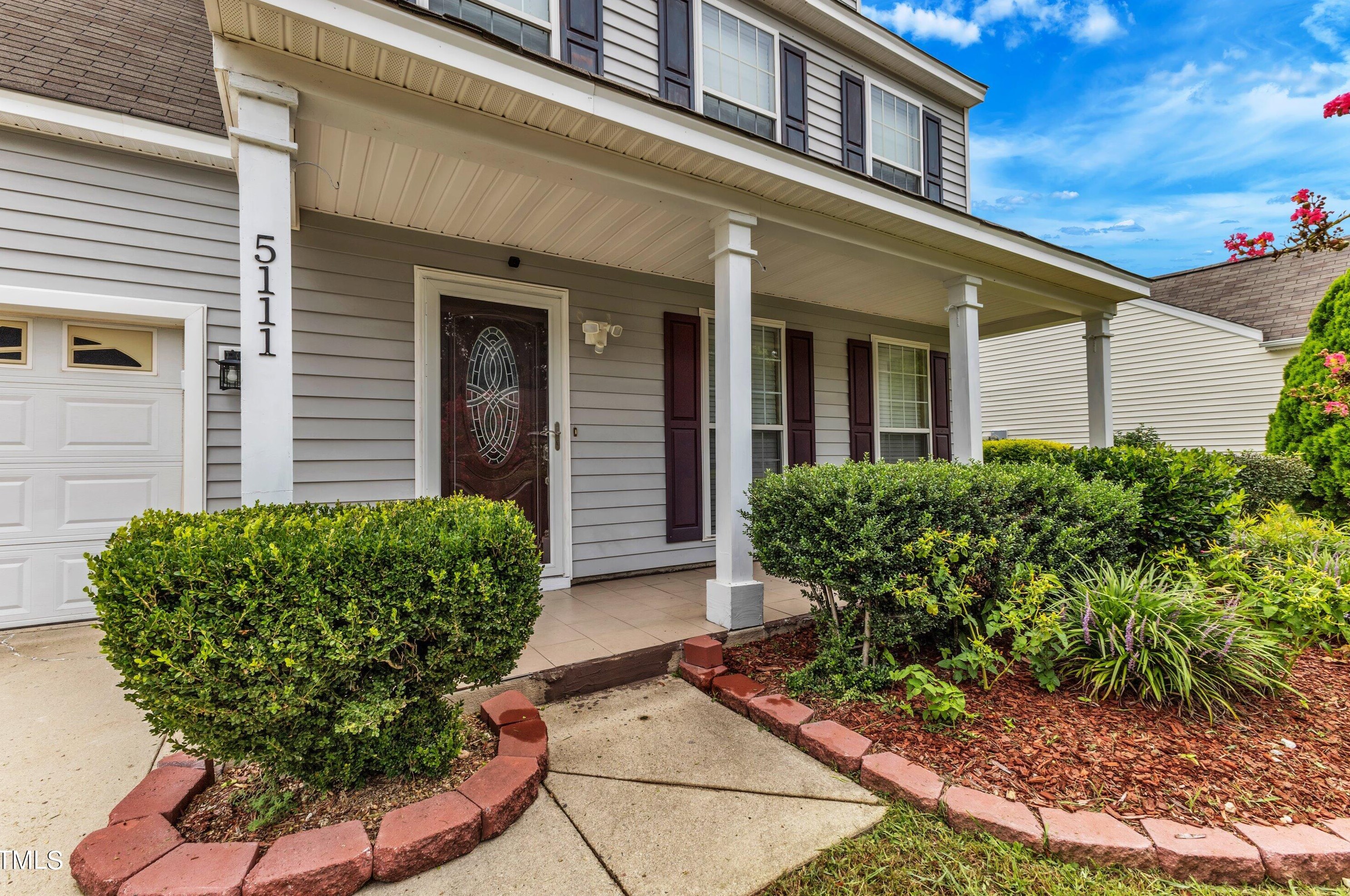 5111 Eagles Landing Dr, Raleigh, NC 27616