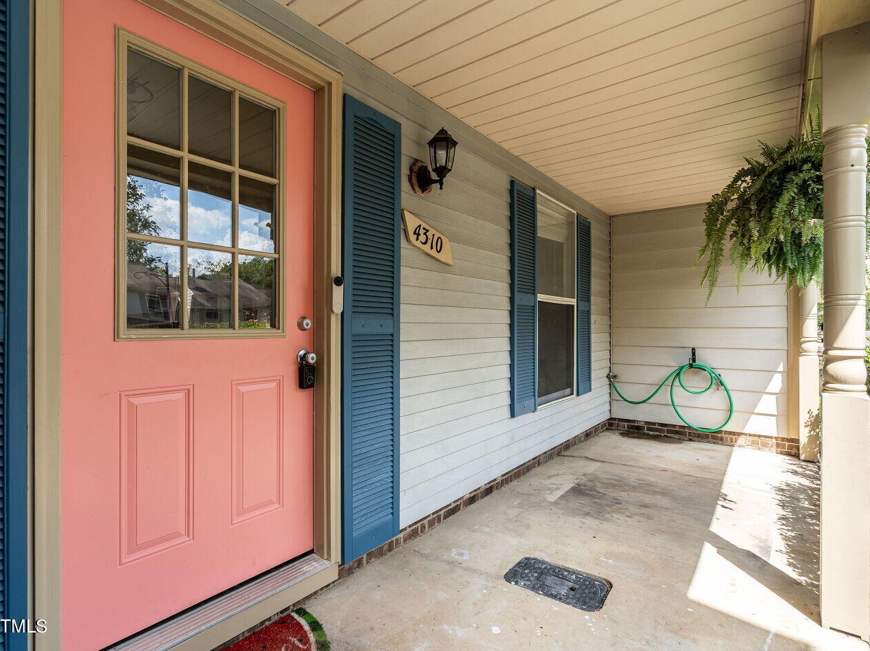 4310 Halliwell Dr, Raleigh, NC 27606
