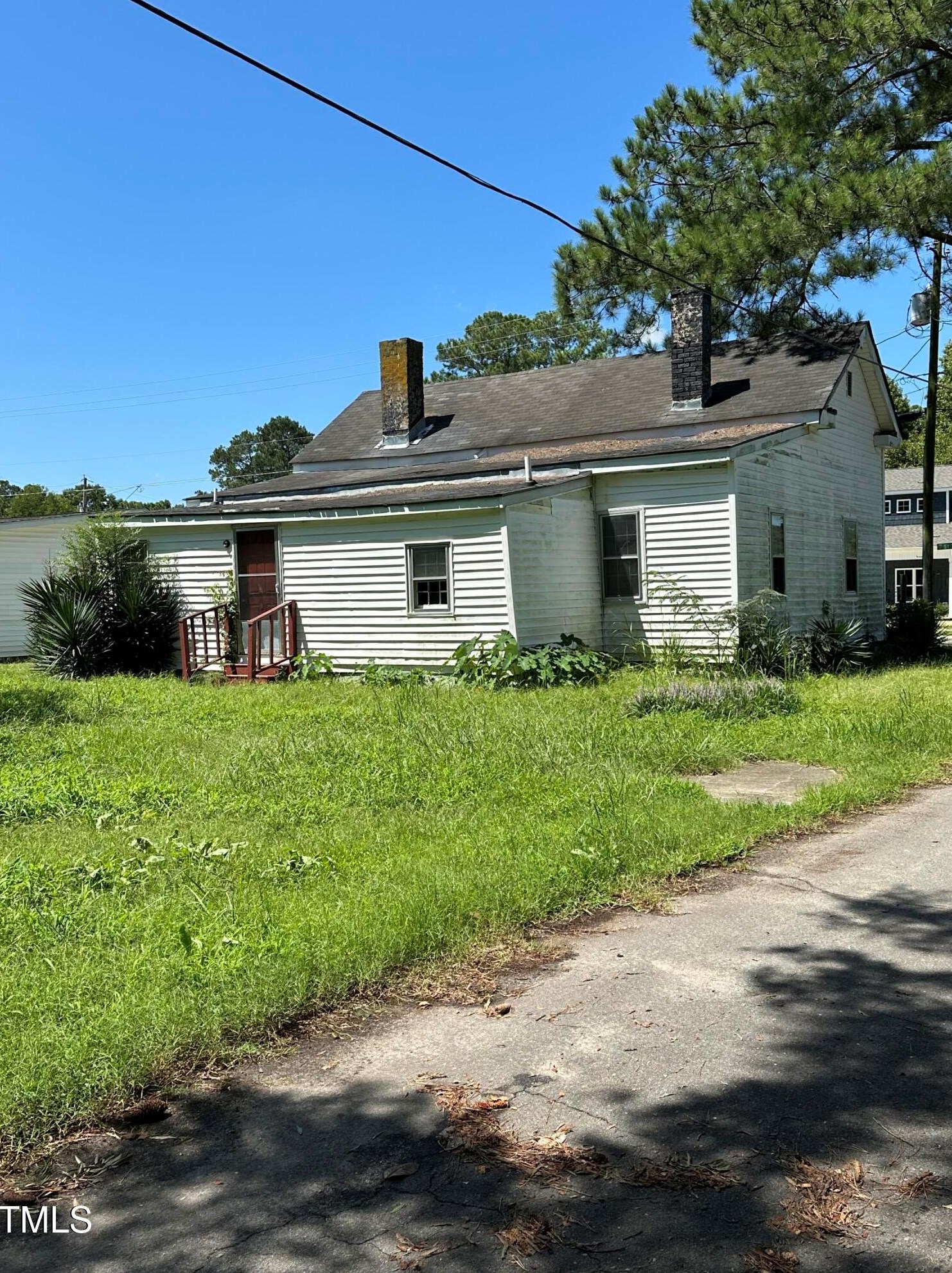 202 E Ward St, Fremont, NC 27830