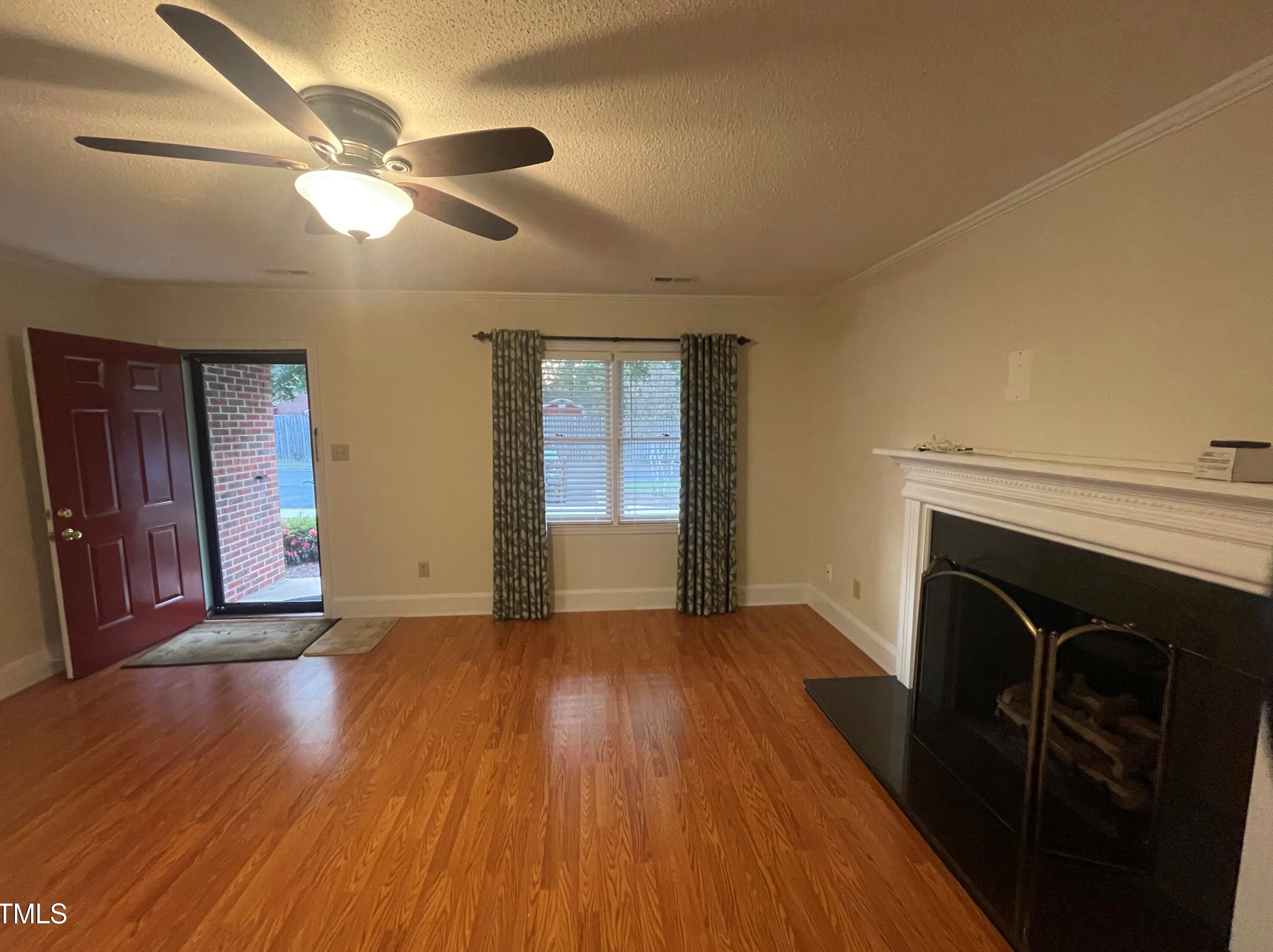 10 Southwood Dr, Smithfield, NC 27577