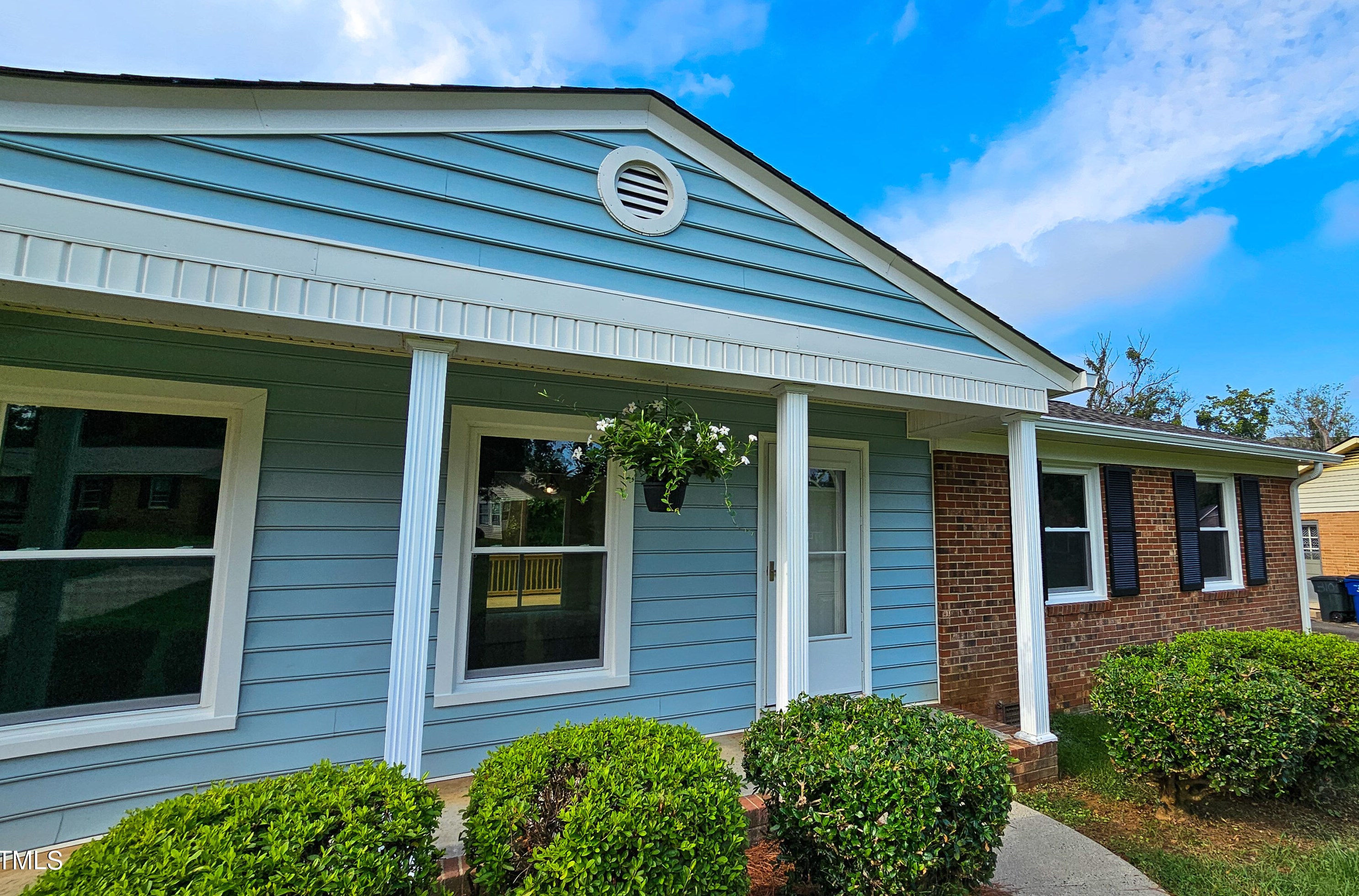 308 Doggett Dr, Graham, NC 27253