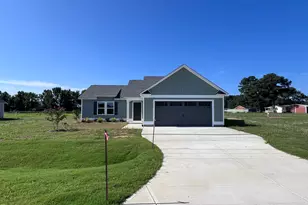 98 Lotus Ave, Smithfield, NC 27577 - Photo 2
