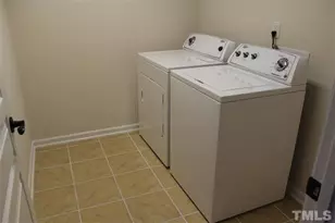 4105 Overcup Oak Ln, Cary, NC 27519 - Photo 16