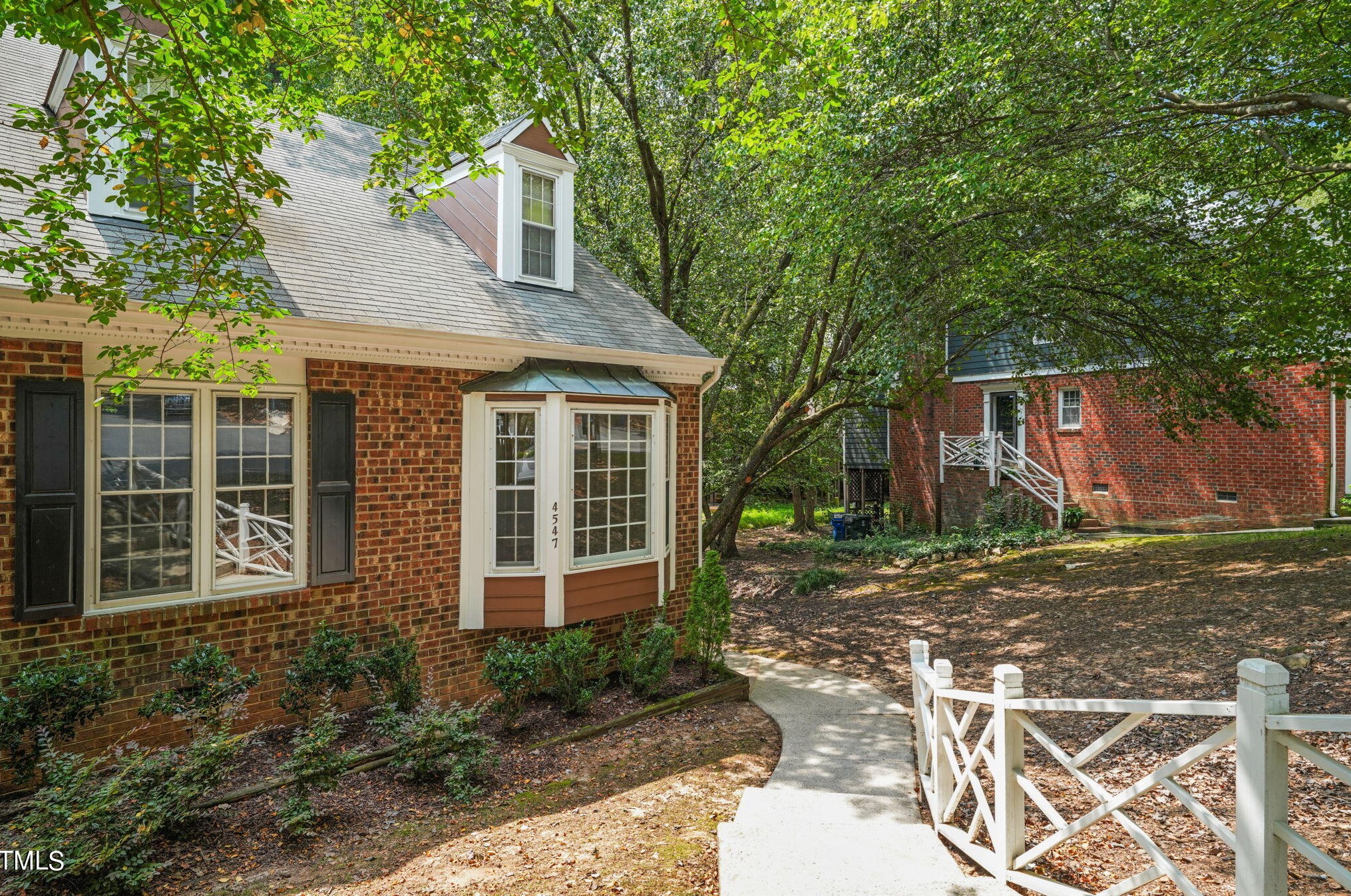 4547 Hershey Ct, Raleigh, NC 27613
