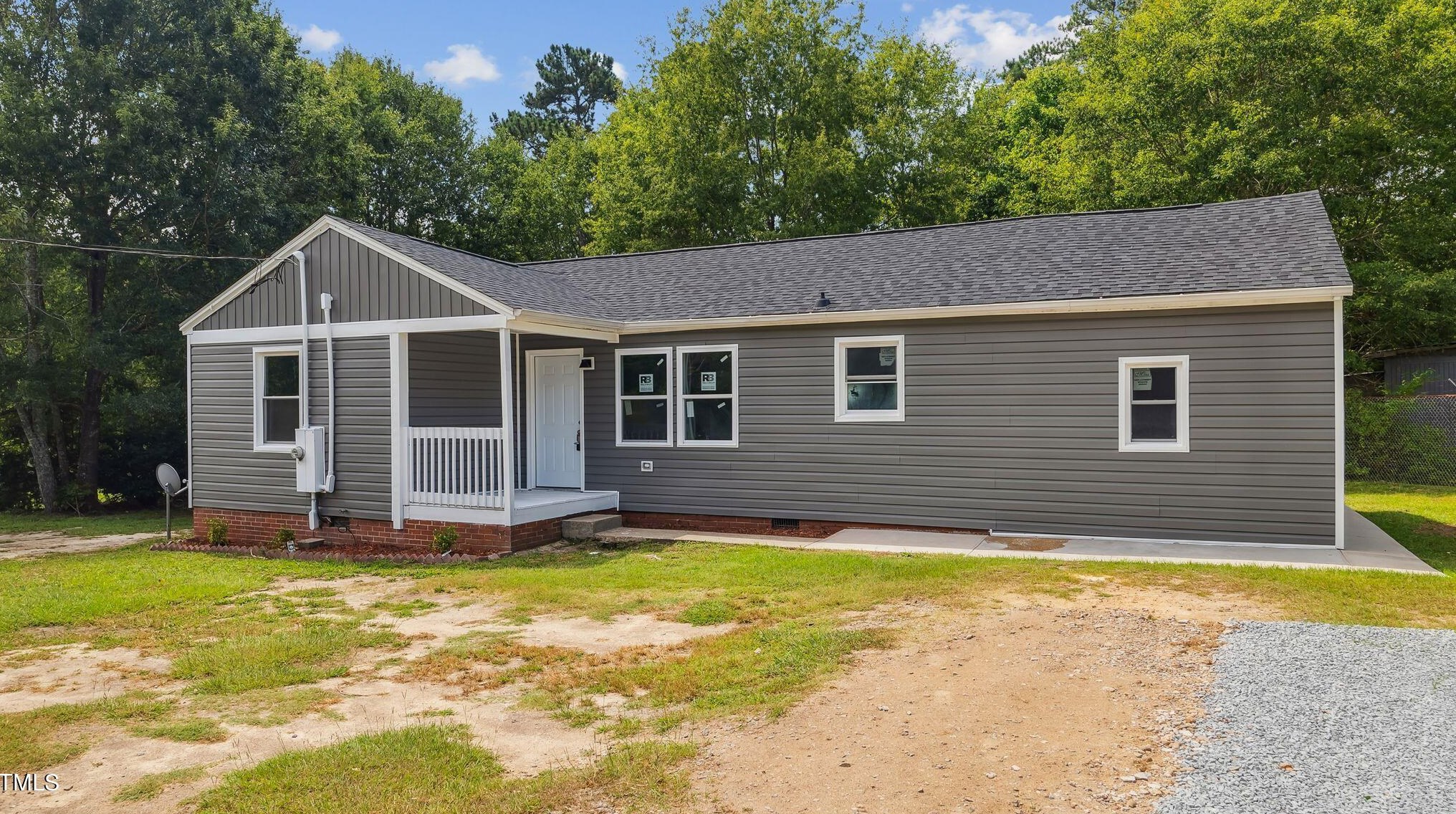 1812 Woodland Ave, Sanford, NC 27330