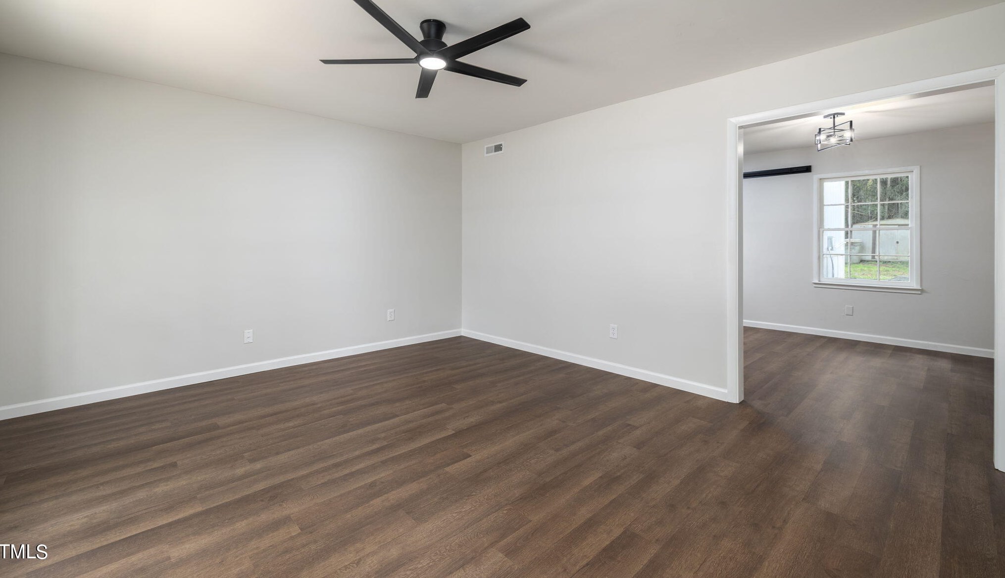 1310 Cedrow Dr, High Point NC  27260-3702 exterior