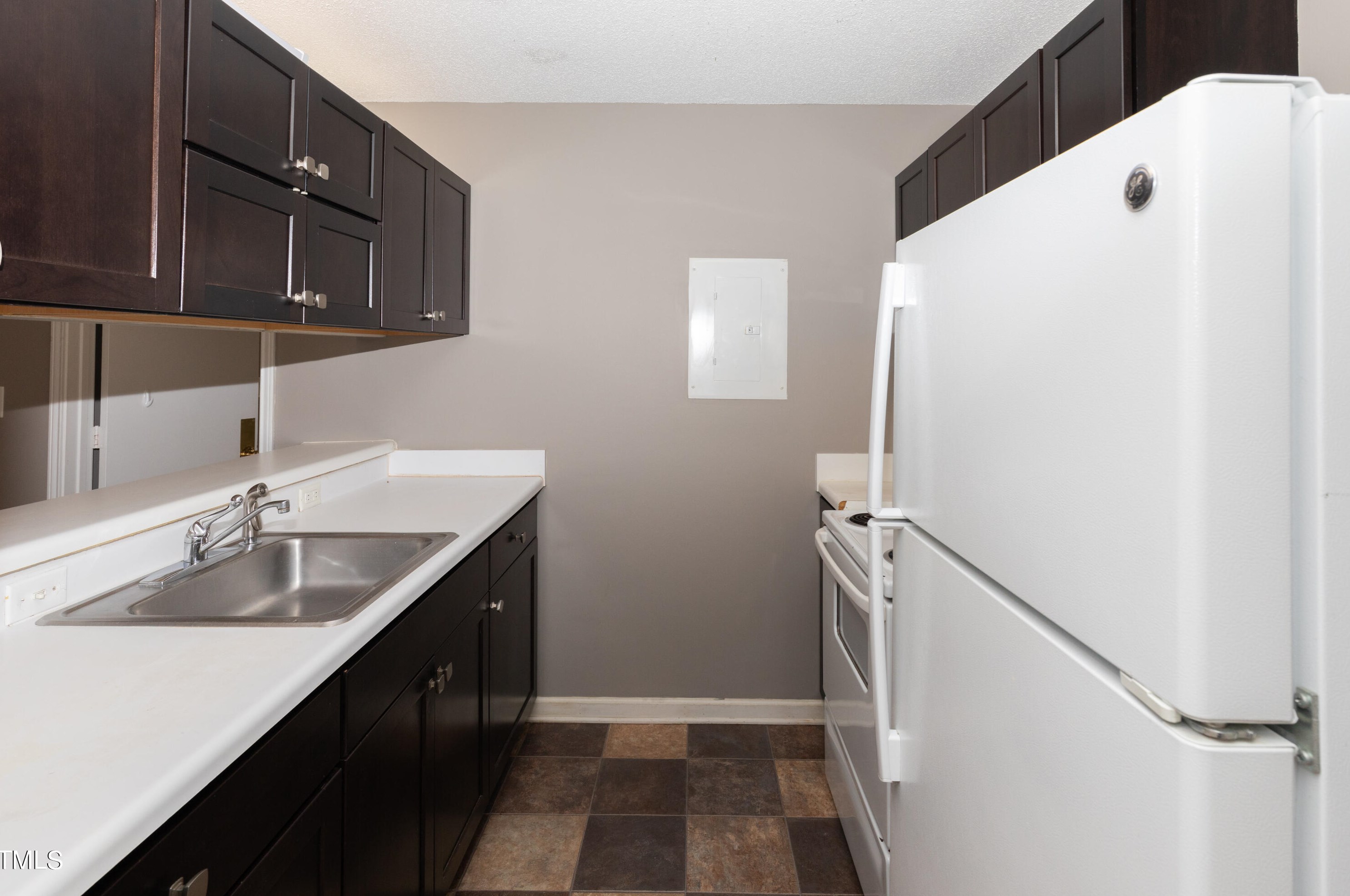 1511 Graduate Ln #202, Raleigh, NC 27606