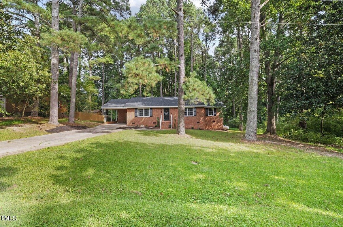 109 Brantley St, Spring Hope, NC 27882