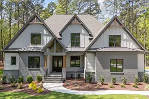 330 Hidden Lake Dr, Youngsville, NC 27596 - Photo 2