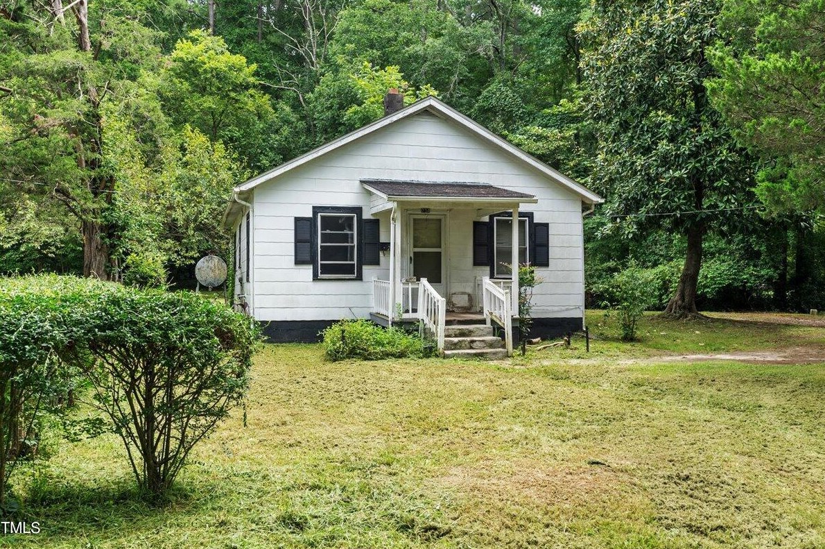 234 Hayley St, Warrenton, NC 27589