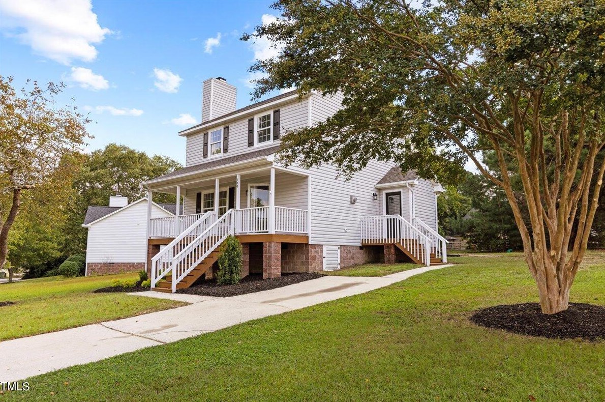 700 Perry Howard Rd, Fuquay Varina, NC 27526-1777