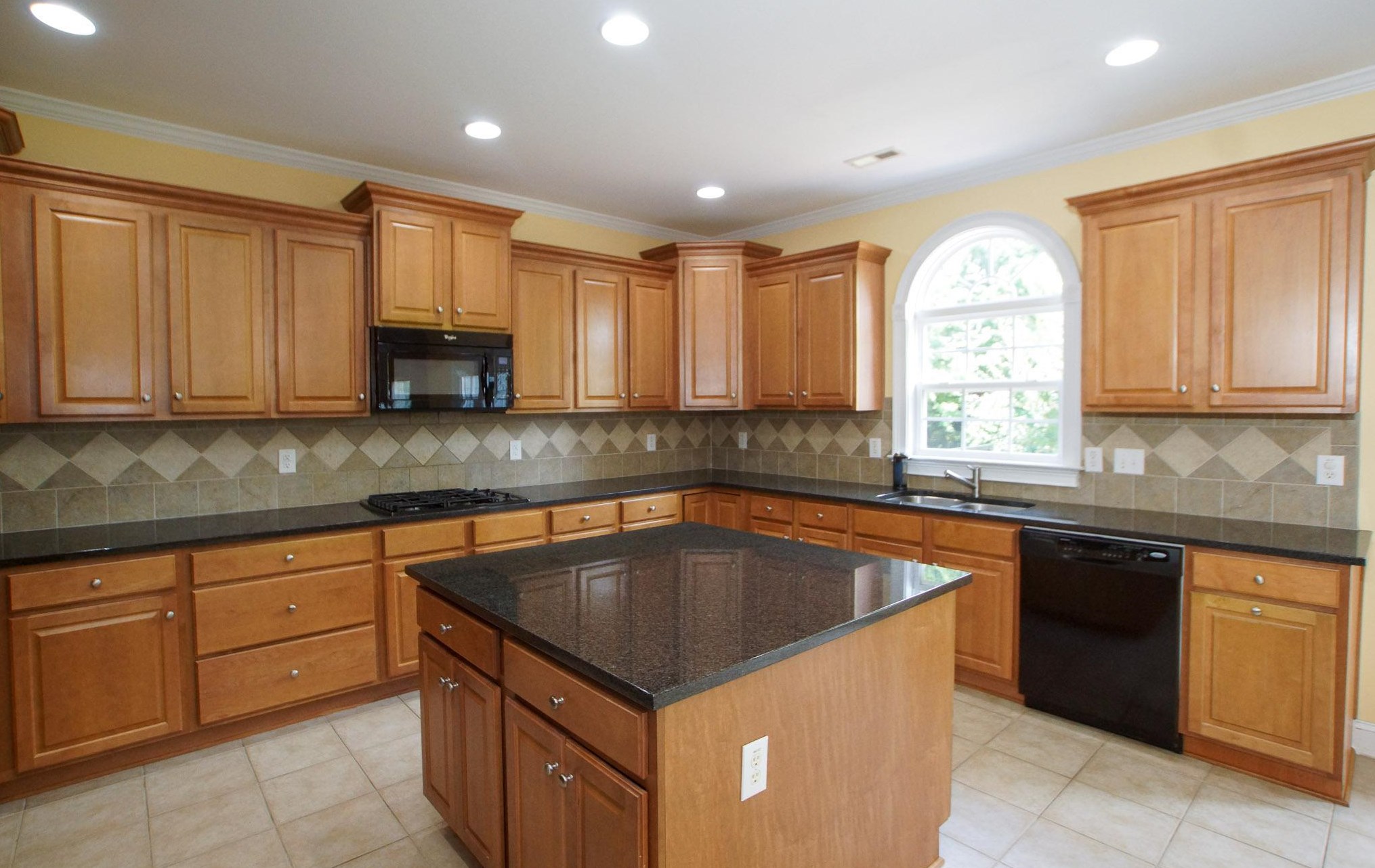 208 Creststone Dr, Cary, NC 27519-7705