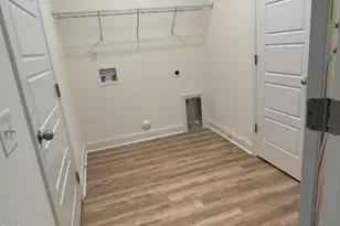 1917 Darrell Dr, Graham, NC 27253 - Photo 6