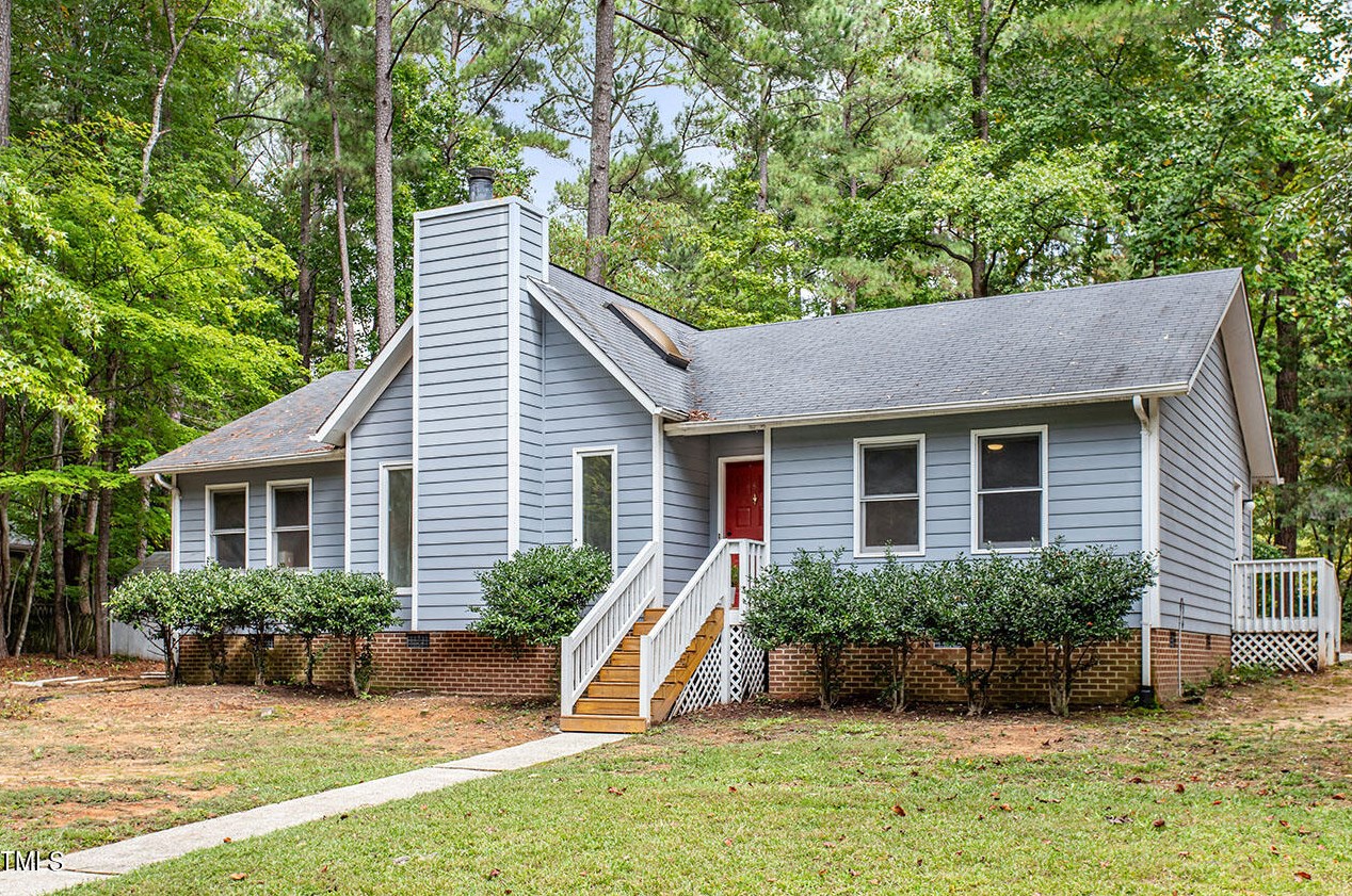 101 Hampton Ct, Chapel Hill, NC 27514