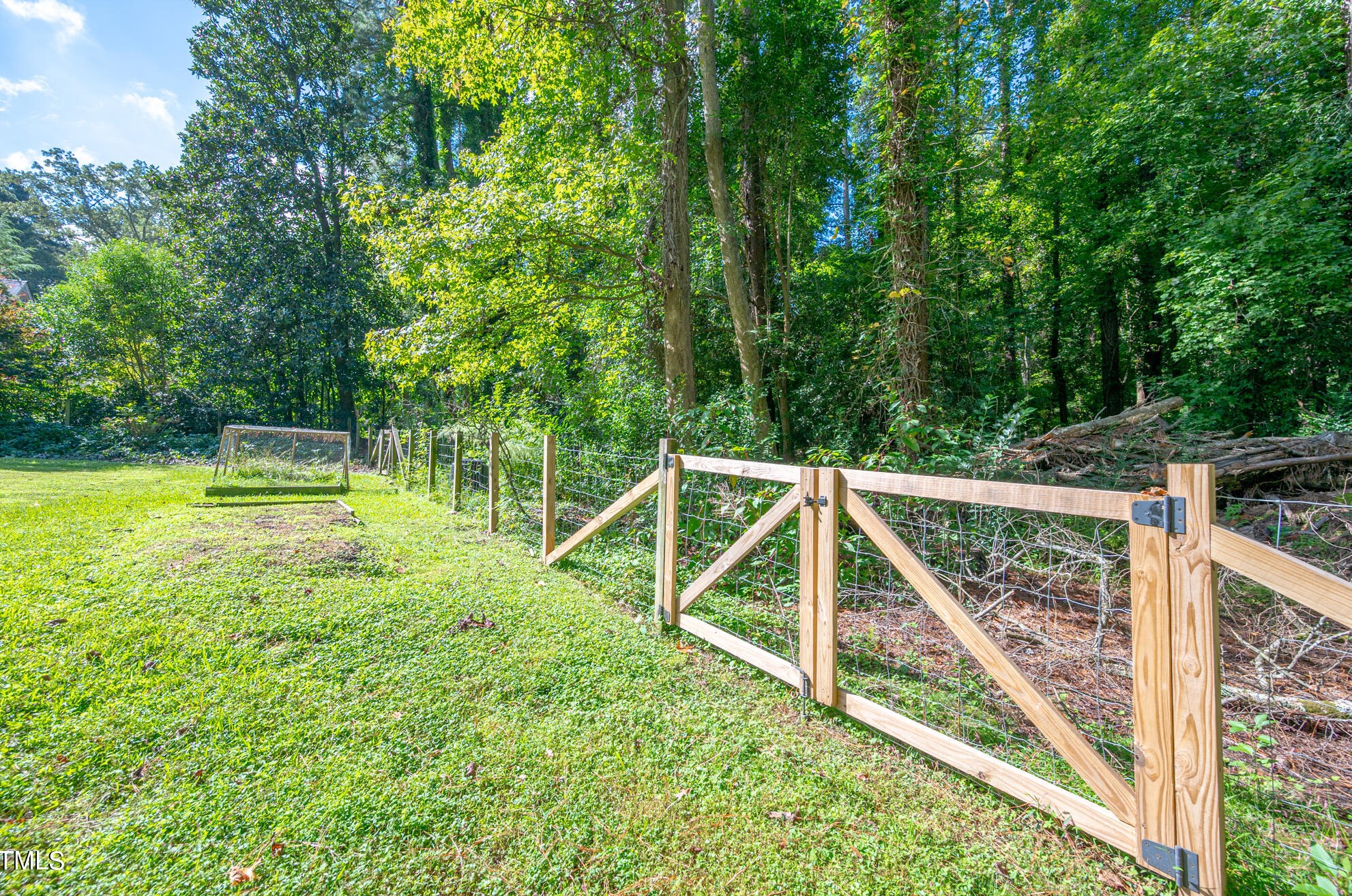 1605 Albany St, Durham NC 27705-3131 exterior