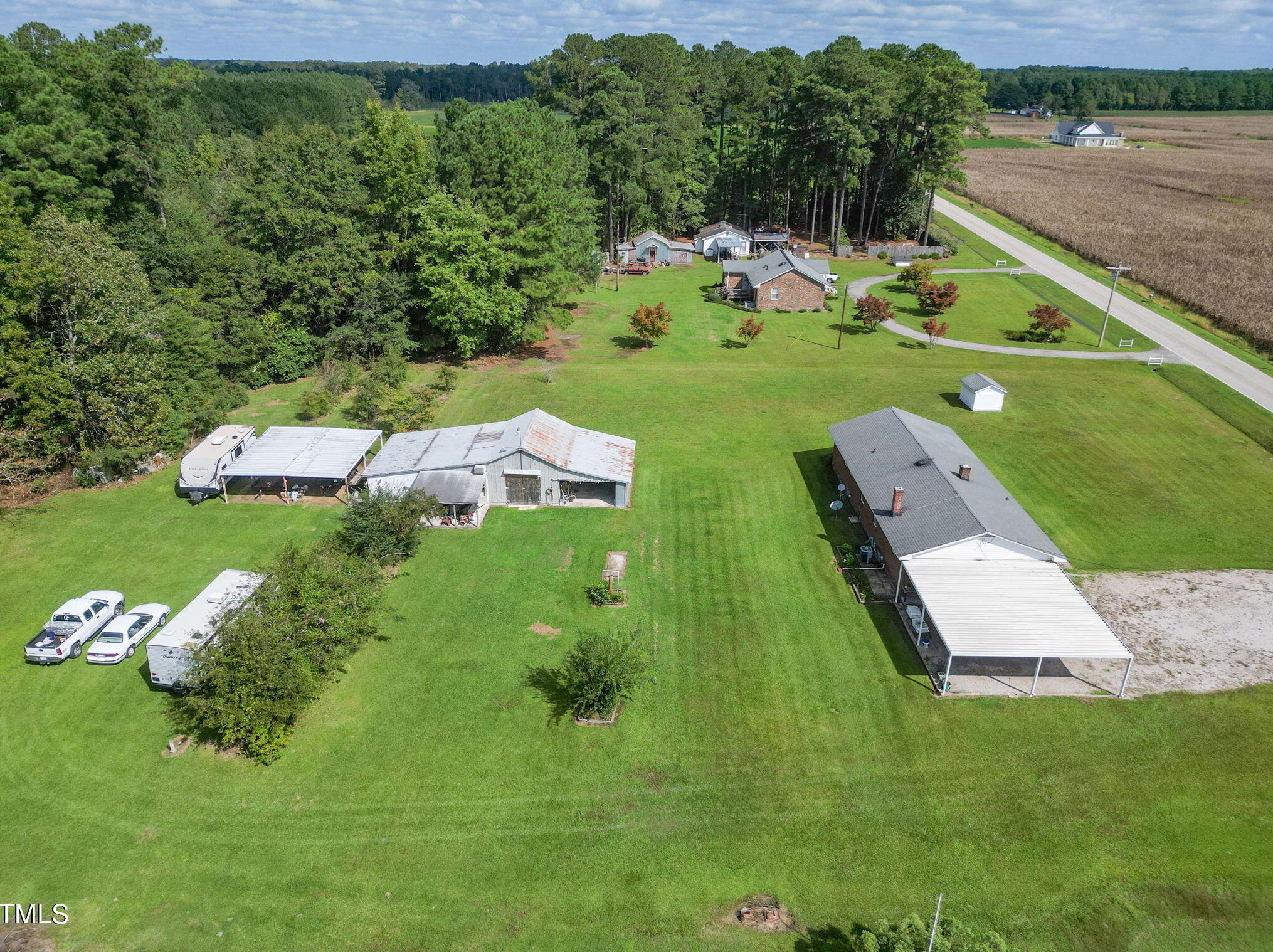 7954 Tedder Rd, Lucama, NC 27851