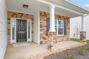 1929 Darrell Dr, Graham, NC 27253 - Photo 4