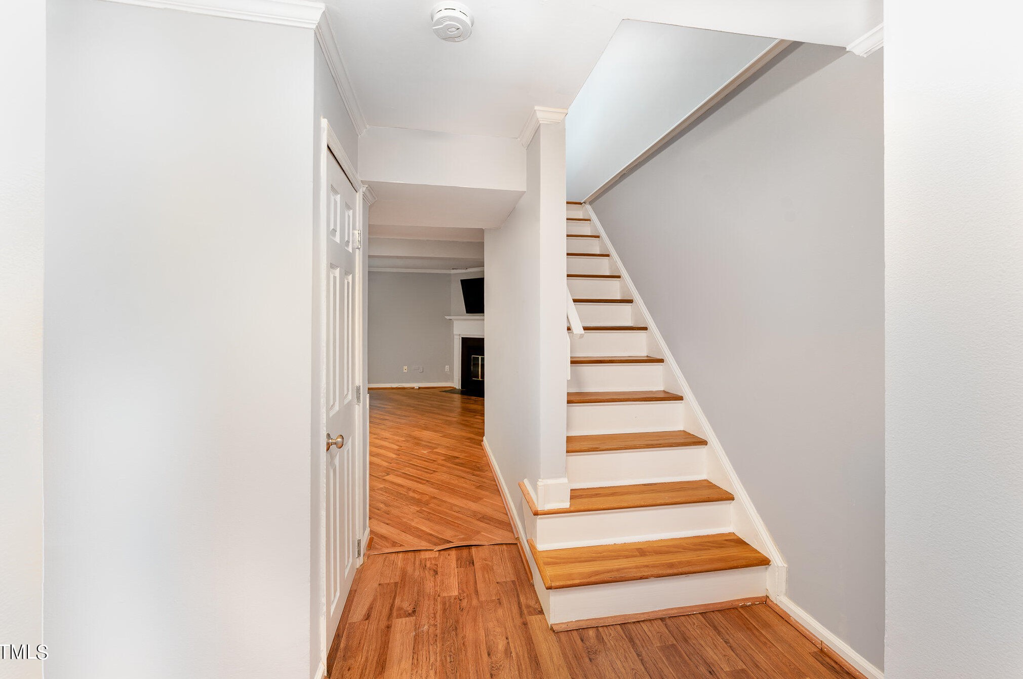 1825 Fox Sterling Dr, Raleigh, NC 27606