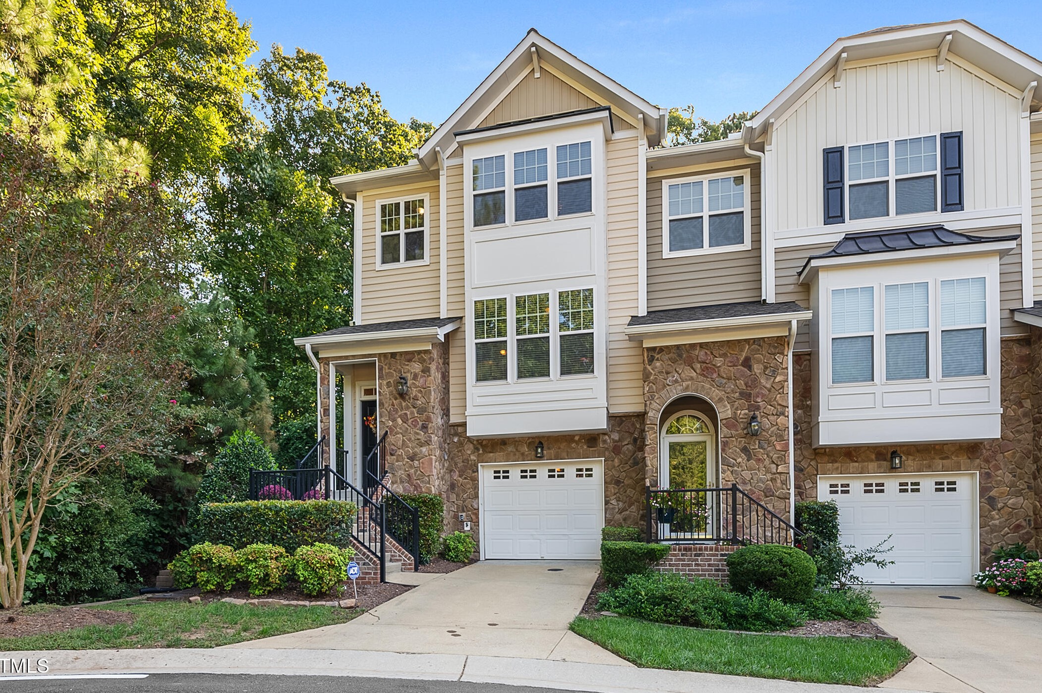 6228 Braidwood Ct, Raleigh, NC 27612