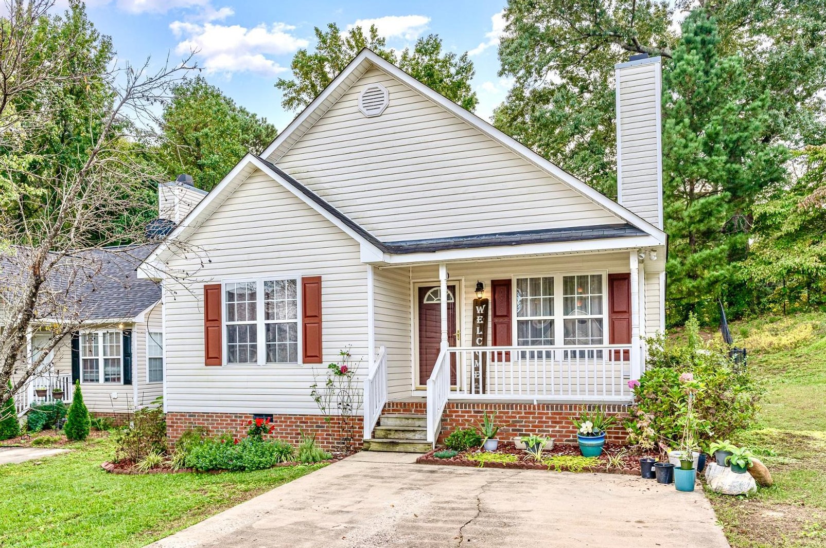 4408 Valley Cove Ct, Raleigh, NC 27616