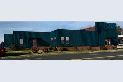 707 E Webb Avenue, Burlington, NC 27217 - Photo 2