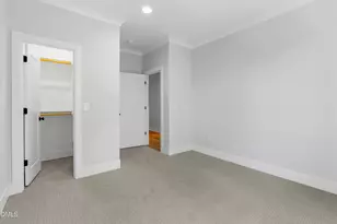 811 Maple Berry Ln, Raleigh, NC 27607 - Photo 32